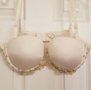 Very cute ivory bra